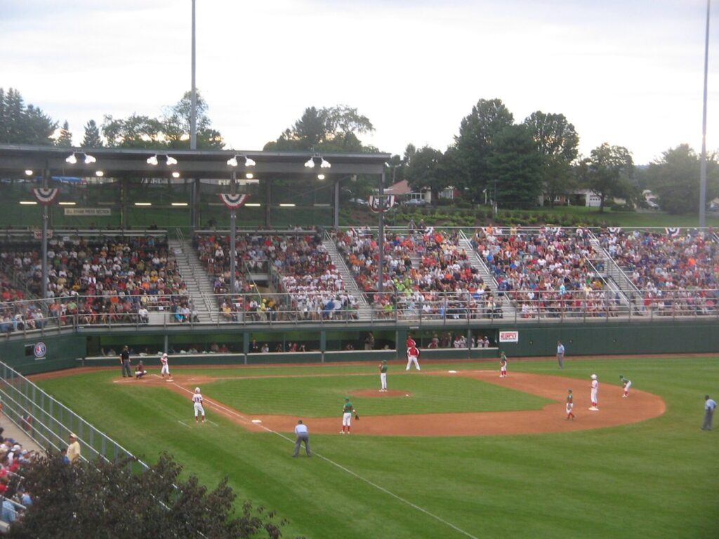 Japan vs. Mexico at Little League Volunteer Stadium during the 2010 Little League World Series, with fielders spread across the infield and outfield